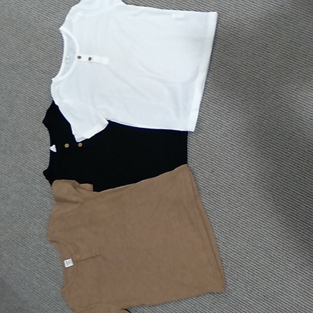 Bundle of 3 boys size 7 short sleeve t-shirts